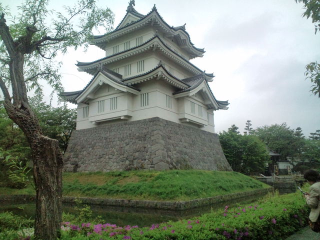 �E���O�K�E