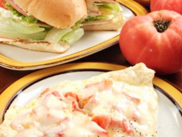 TONY's PIZZA gj[Y sU̎ʐ^1