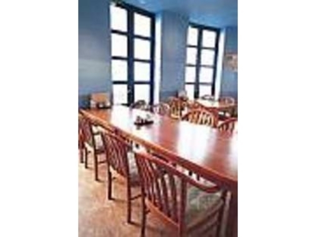 Cԋ߂Ɋ悤A傫_{V@͂Ȗ[i͂Ȃڂj