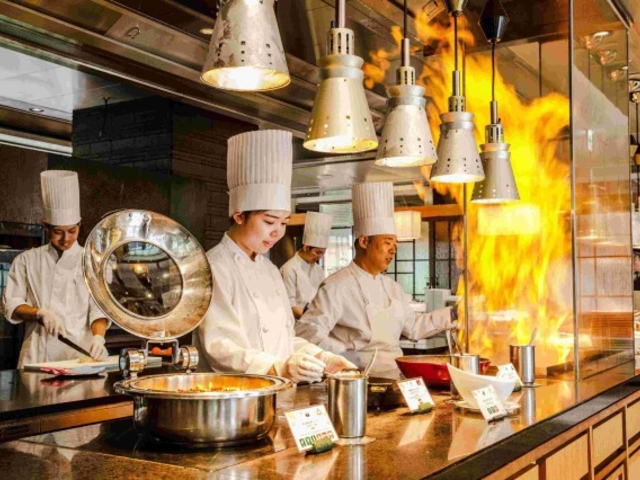 �X�g�����O�X�z�e�����É�