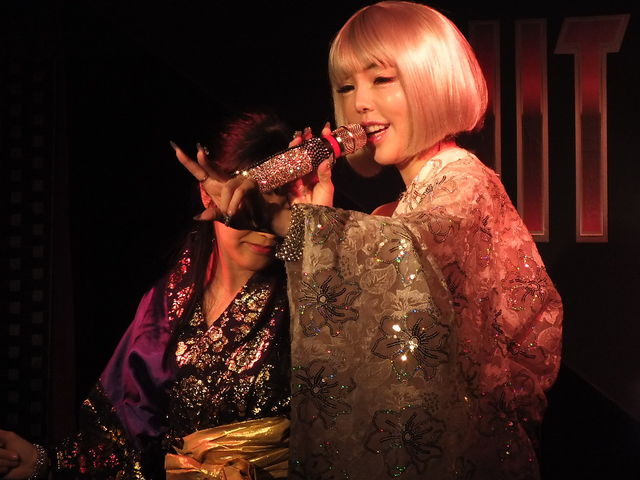 �q�b�g�p���[�h�iHITPARADE�j