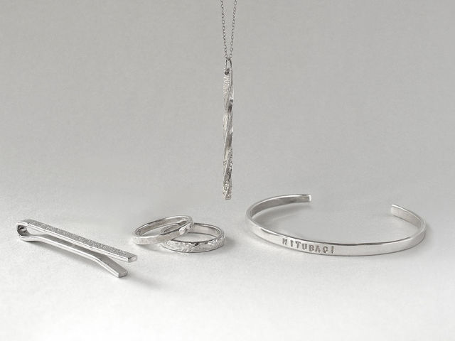 �����O�A�y���_���g�A�o���O���c�l�X�ȃA�C�e�����������܂��̂ŁA�Z�b�g�W���G���[������ł��܂��B_����y�A�����O�E�o���O����MITUBACI TOKYO�i�~�c�o�`�����j