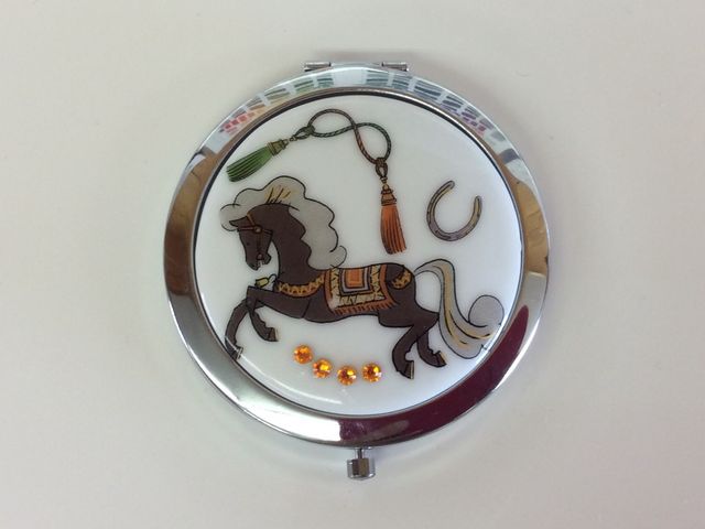 �J���[�X�N�[���E�|�[�Z���[�c�x�����������i���t���j