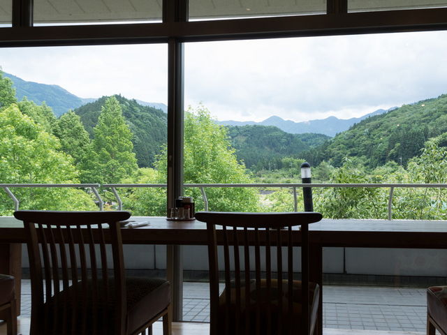 ���X�g�����X������]�ޗ�����ƎR�X_���Ð쉷�� �N�A���]�[�g���M��