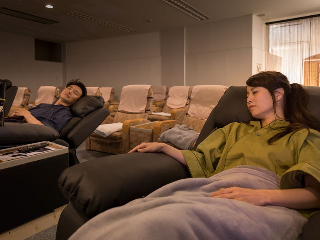 �������ł��郌�X�g���[��_���Ð쉷�� �N�A���]�[�g���M��