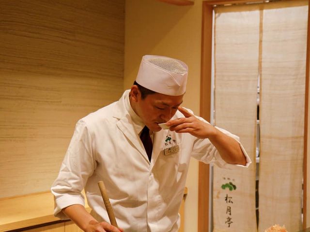 �������F�Ώ����_�}�[�X�K�[�f���z�e�������@�C�N�������������{�X