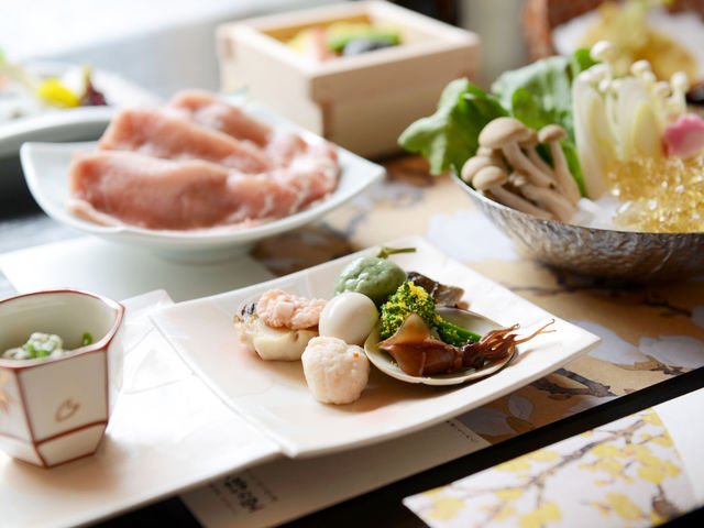 �t�̈�̉ԁ@��ȃ����`�R�[�X_1200�N�������̓����̋��@��������@�G���̗�