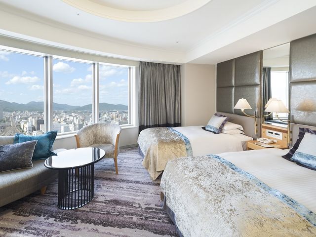 �z�e���O�������B�A���R