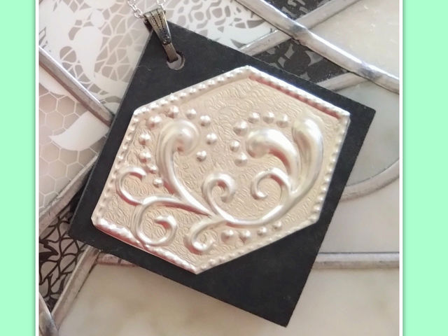 Vermilion �N���t�g