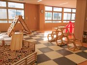 sdm`lt𗬃Xy[X̎ʐ^2