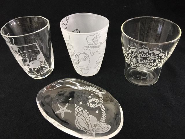 �R��O���X�A�[�g