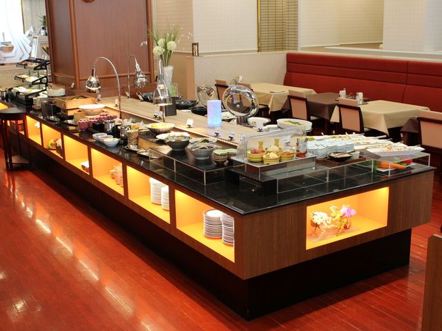 ���Ƒ��₲�F�l�ƥ��_�z�e���@�؃N���u���ف@���X�g�����u���[�Y�v