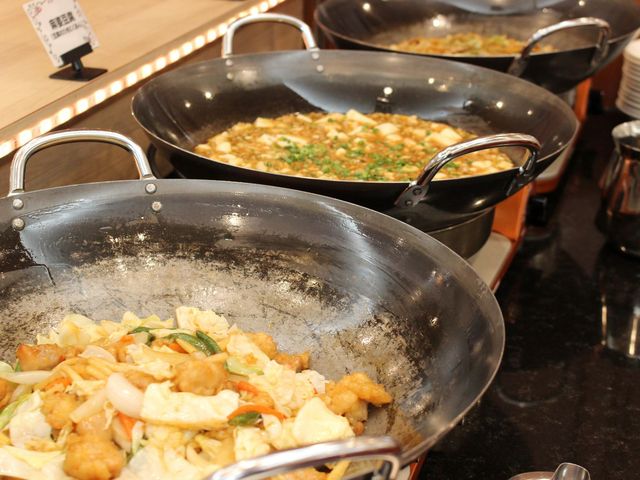 ���؃��j���[_�z�e���@�؃N���u���ف@���X�g�����u���[�Y�v