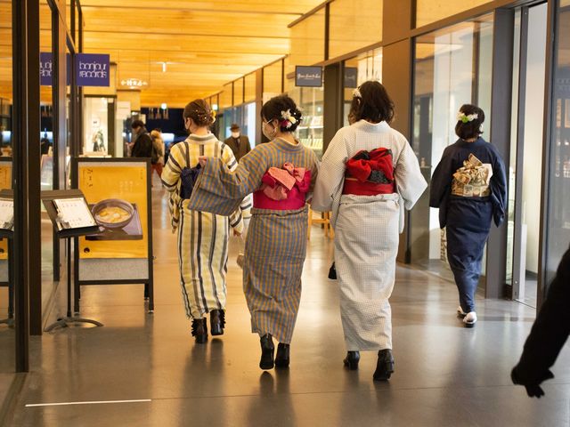 ���s���������^���@�A���h�b�g�L���E�g�{�X