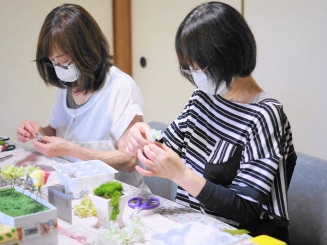 ��R���|�[�g�̌�����_BlumenKiste-N