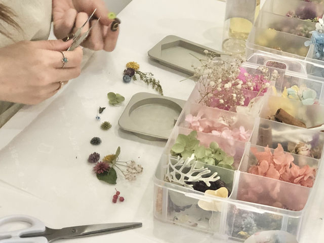 �A���}���b�N�X�T�V�F�́{1500�~�Œǉ�����\�I_�L�����h������ mona candle