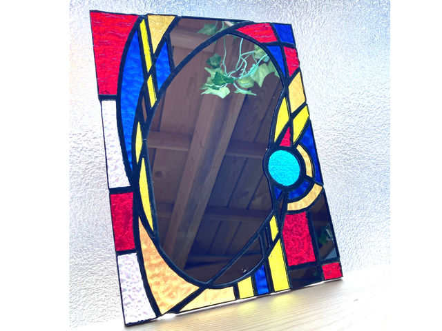 Glass Studio Ray