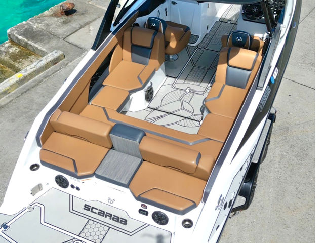 �㕔���Ȃ��L�X���O�W���A���[�u���E���V�[�g_385.tour