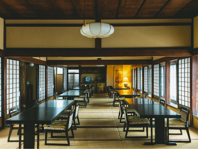 ��L��_�a��≮