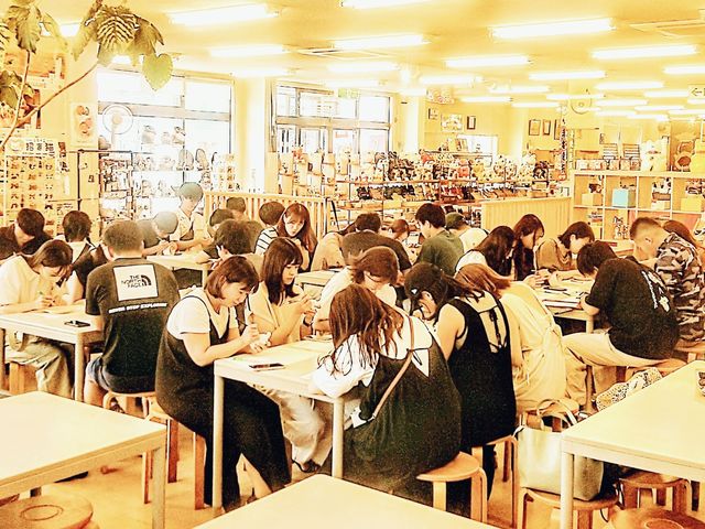 �y�܂��̉w�@�튊�ă��}�^�l�z��т˂�E�G�t���R�[�X�@�ő�P�R�O���l�Ή�_�܂��̉w �튊�ă��}�^�l