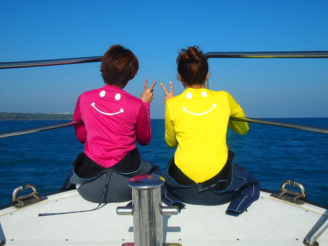 ���ǂ��̂��F�B�Ɓ�_�_�C�r���O�V���b�v �u���[�X�y�[�X