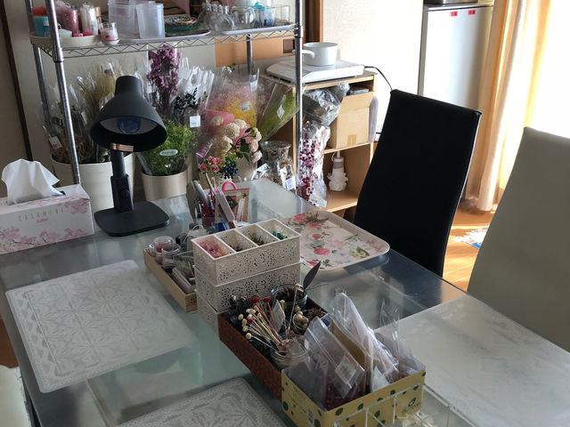 �C�̌�����T�����ł�
�S�̋x���ɂ��炵�Ă�������
_Angel Flower