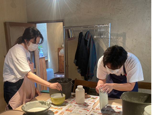 �F���̌��̗l�q�ł��B
_���[�y��