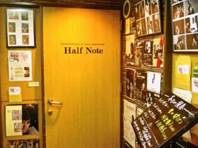 jazz&booze Half Note n[tm[g̎ʐ^1