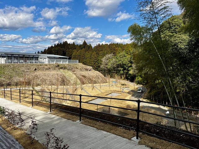 �J�i�f�B�A���L�����v��n�N���u SOO