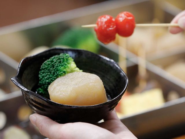 ���]���ł�ƓS�̓X ���悤������������_�J���R���H�[