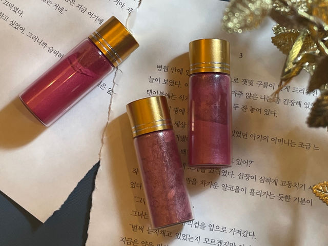 LIP ATELIER ���É��X