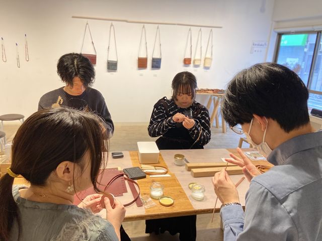 ���[�N�V���b�v���i���������ƍ�荞�ޕ��B�y�������b���Ȃ�������B�����g�̊y���ݕ��ł��߂������������I_EIFUMI