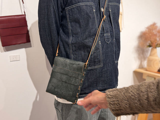 ����̔��̃u���C�h���V�����_�[�o�b�O_EIFUMI