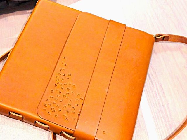 �D���ȏꏊ�֍D���Ȃ��������R�ɍ����łĂ܂��I_EIFUMI