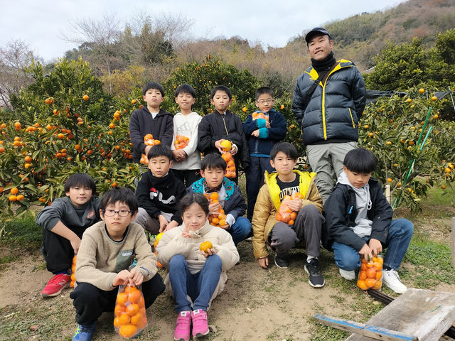�T�b�J�[�N���u�݂̂Ȃ��񂪊y���݂ɂ��Ă����݂������!_�����I�����W�_��&�L���~�j���M�q��