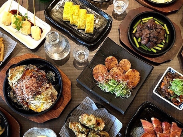 Ďꂭꂨ[ 1ړX̎ʐ^1