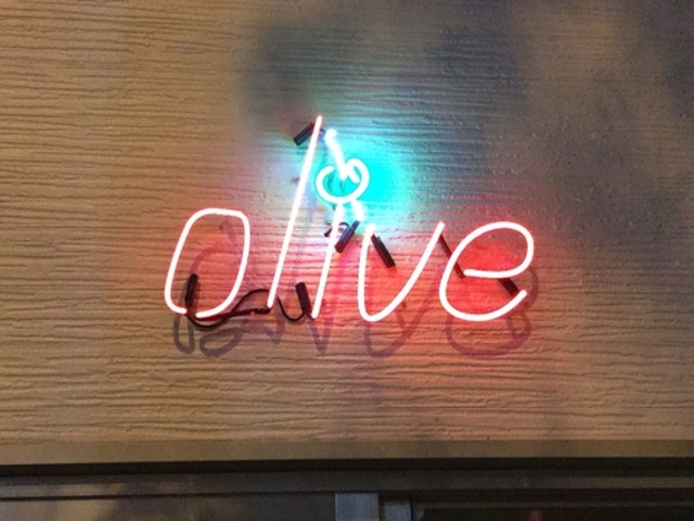 Ebisu Diner Olive GrX_Ci[I[u̎ʐ^1