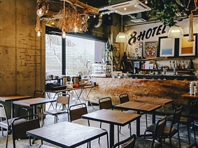 �J�t�F�_�C�j���O 8LOUNGE �G�C�g���E���W ����̎ʐ^1