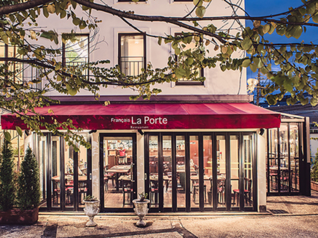 Francais La Porte̎ʐ^1