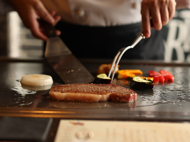 �_�ˋ� �S�Ă��X�e�[�L �g�ˋg �O�{�����X�̎ʐ^1