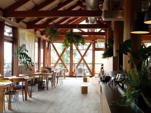 FiveCountryCafe t@CuJg[JtF̎ʐ^1