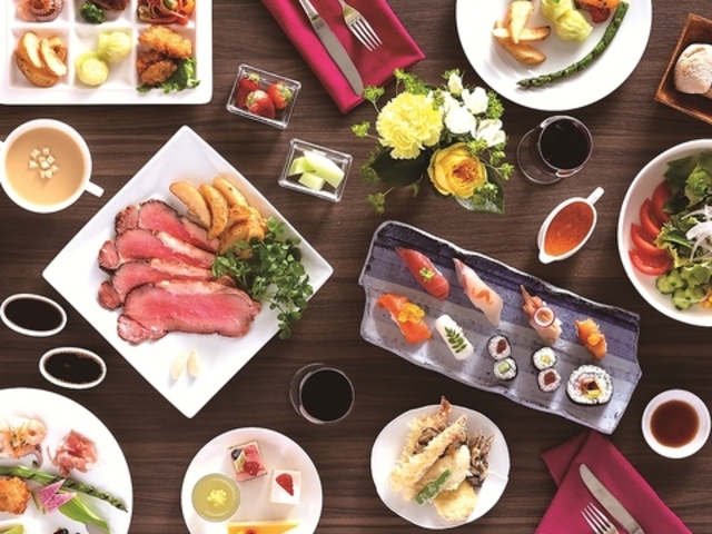 �C���^�[�i�V���i���r���b�t�F O s Dining NASPA�j���[�I�[�^�j�̎ʐ^1