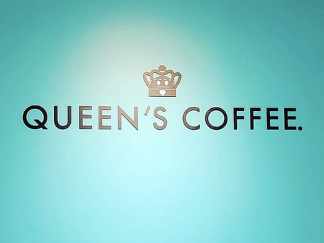 QUEENS COFFEE NC[YR[q[̎ʐ^1