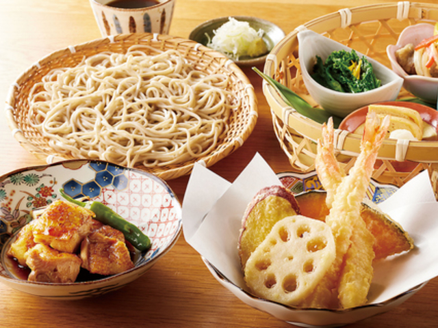 �ΉP�҂��񔪂��� ���΂��� ���N�A���X�̎ʐ^1