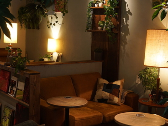 Shisha Lounge tolu �g�[�� �a�J�p���R�O�X�̎ʐ^1