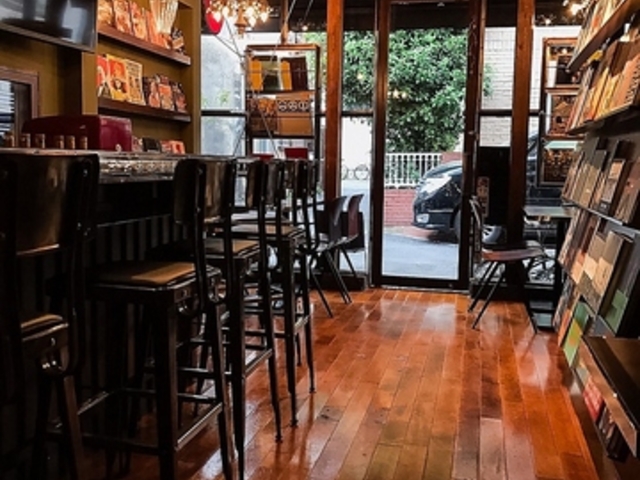 BOOKS BUNNY �u�b�N�X�o�j�[�̎ʐ^1