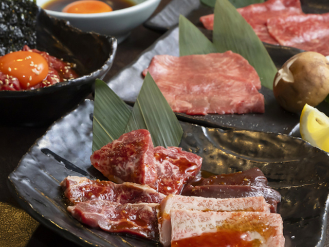 YAKINIKU YUMMY LjN~[̎ʐ^1