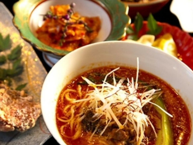 pL LAO LEE ߎsX ̎ʐ^1