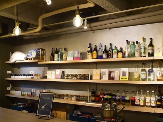 Shisha Cafe&Bar LAGOS V[V JtFAho[ SX̎ʐ^1