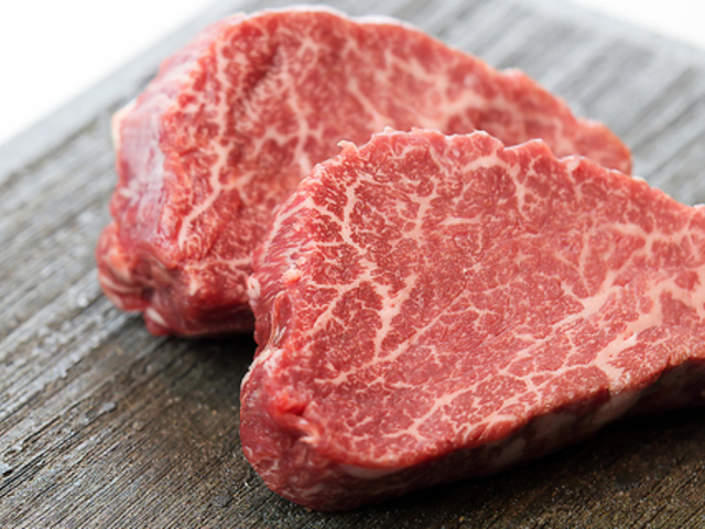 ���t�B�������X ���{�̎ʐ^1